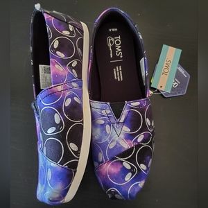 Toms alien galaxy shoes